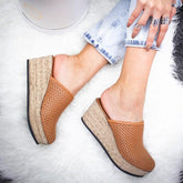 Sandalias de cuña con punta cerrada y agujeros vintage, zapatillas con tacón de aguja